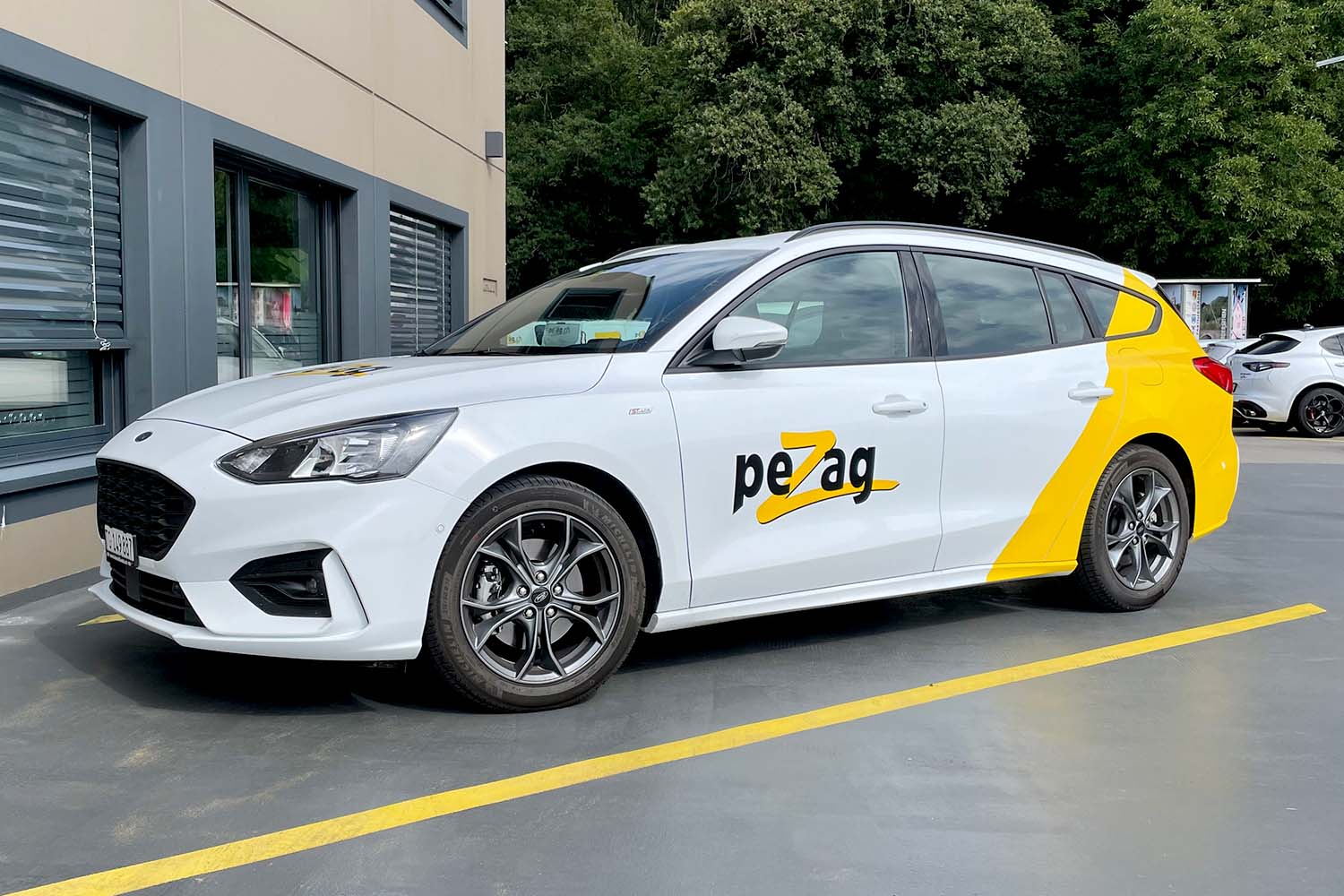 Autobeschriftung – Pezag Elektro AG